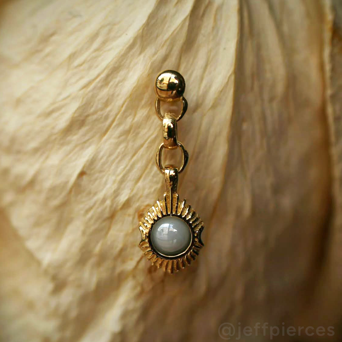CeraPearl Sunveil Dangle