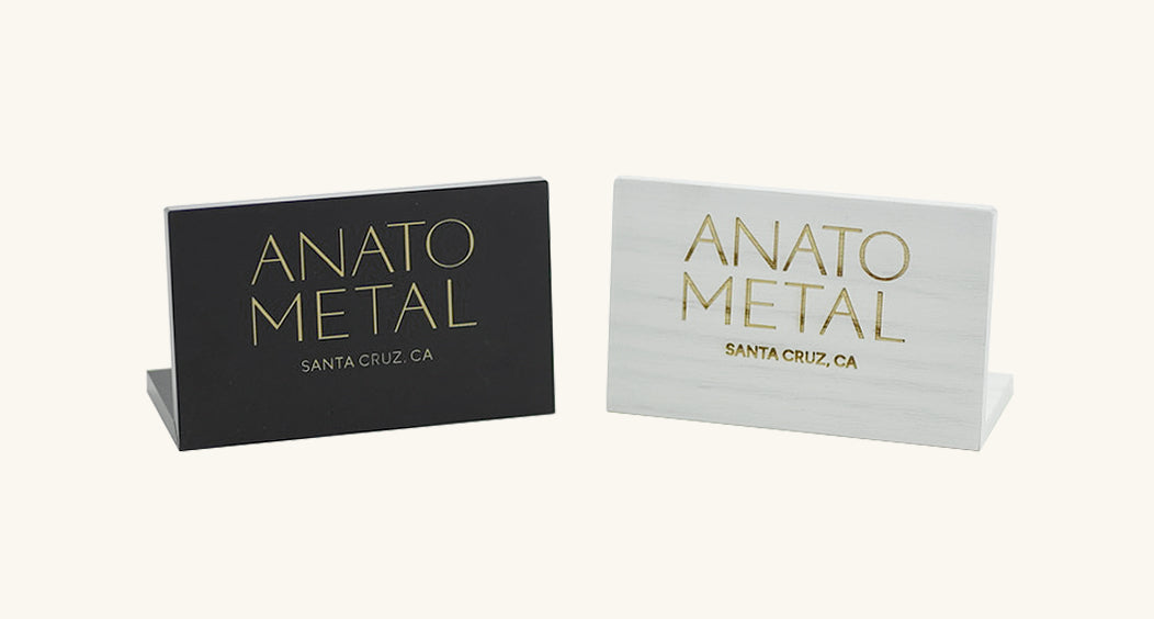 BRAND PLATES