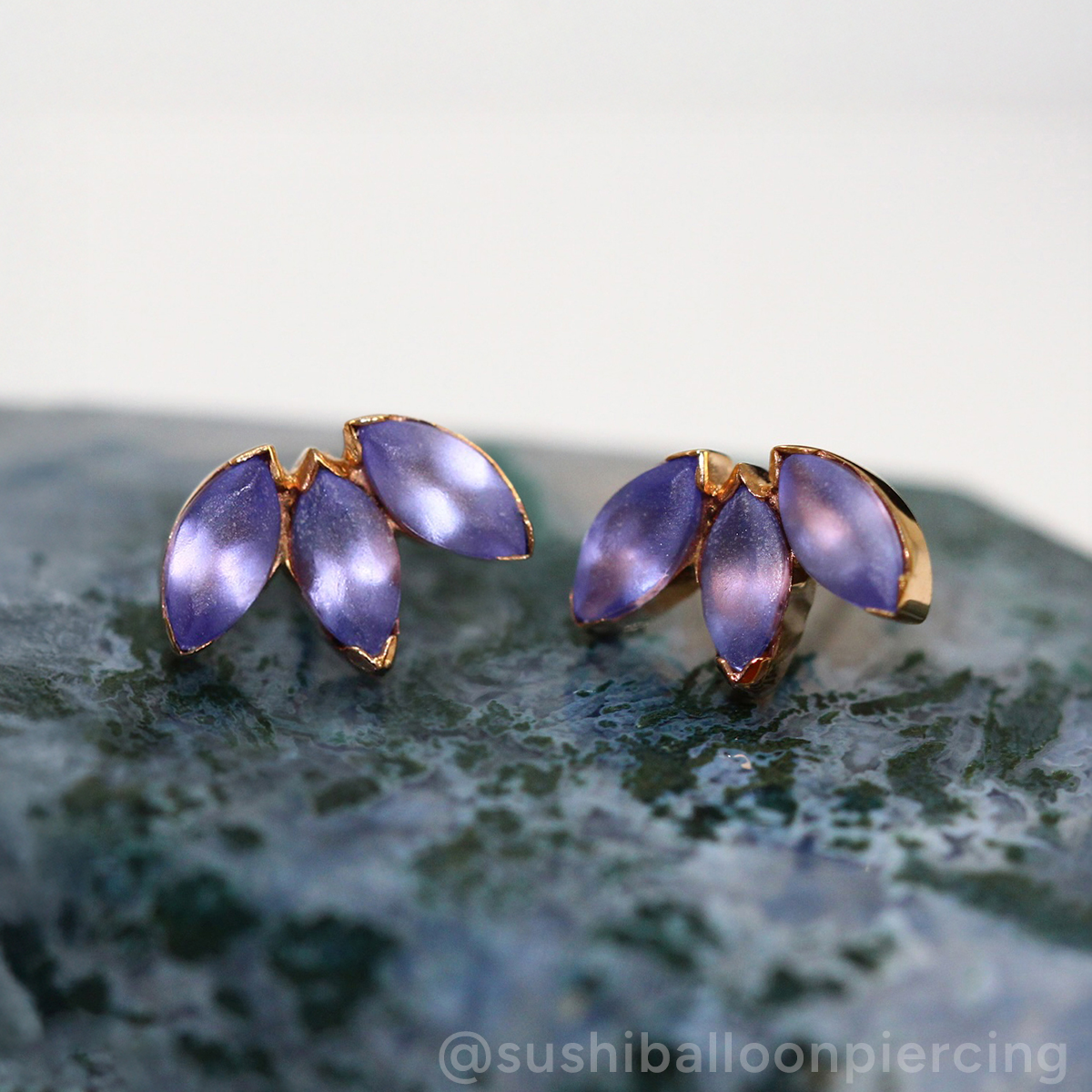 Marquise Fan With 3 Stones - Standard