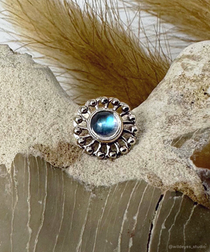 Virtue End with Rainbow Moonstone Cabochon Gem